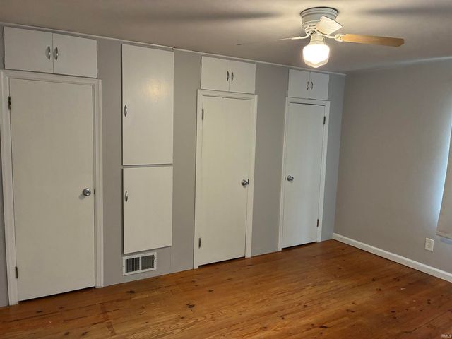 201 S Beiger Street, Mishawaka, IN 46544