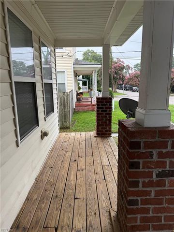 1235 Hull ST, Chesapeake, VA 23324