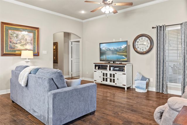 8515 Larry Court, Greenville, TX 75402