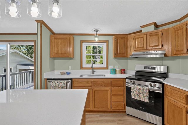 W2506 Circle Drive, Watertown, WI 53094