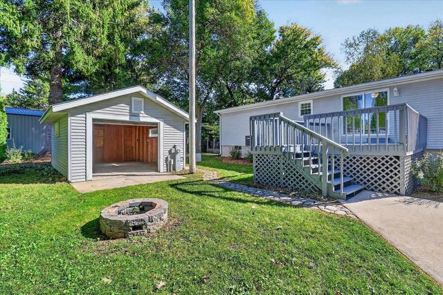 W2506 Circle Drive, Watertown, WI 53094