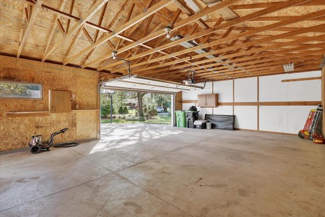 W2506 Circle Drive, Watertown, WI 53094