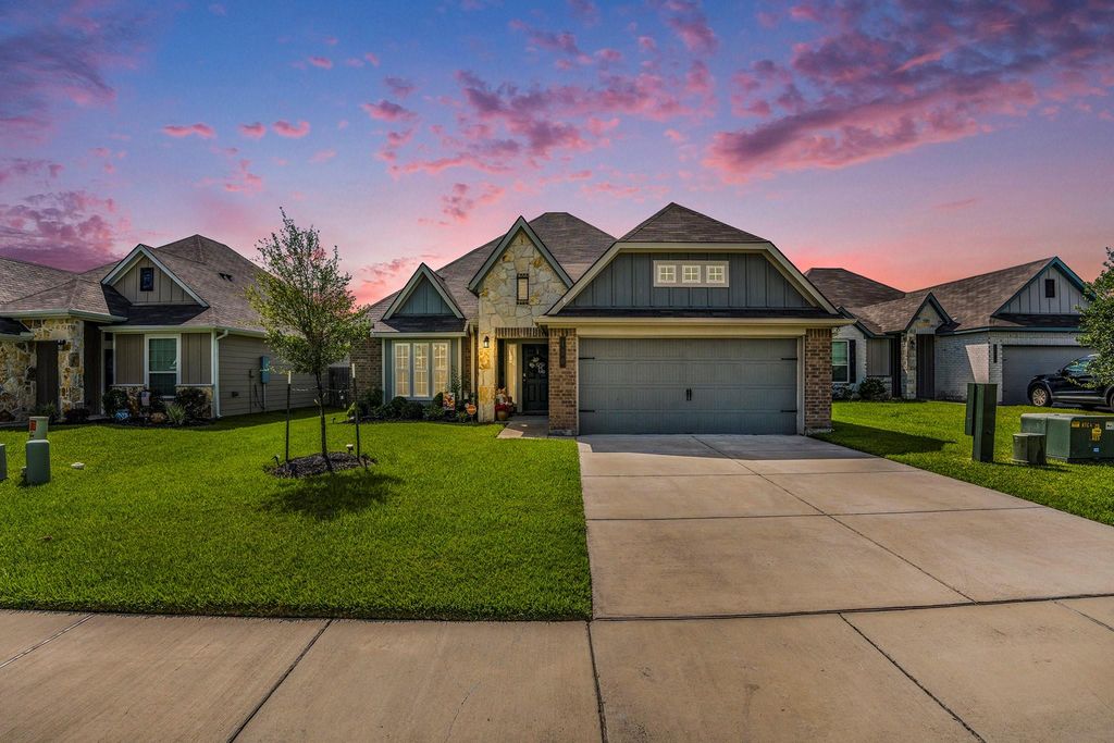 120 Colby's Way, Montgomery, TX 77356