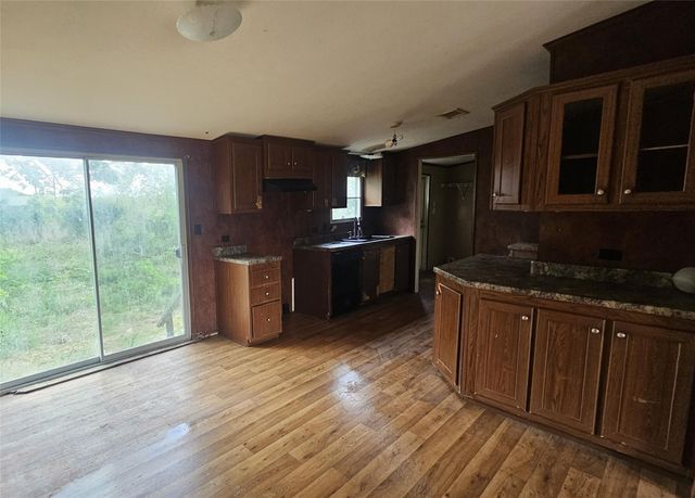 417 Lakeview 4 Drive, Clemville, TX 77414