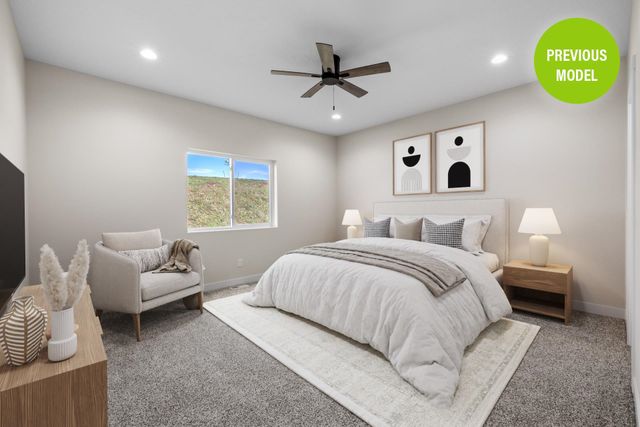 2405 15th St NW, Minot, ND 58703