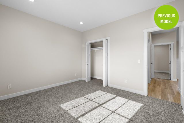 2405 15th St NW, Minot, ND 58703