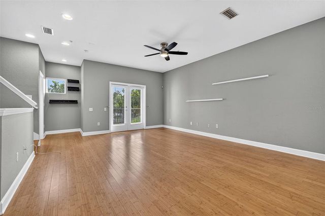 821 100TH AVENUE N, St Petersburg, FL 33702