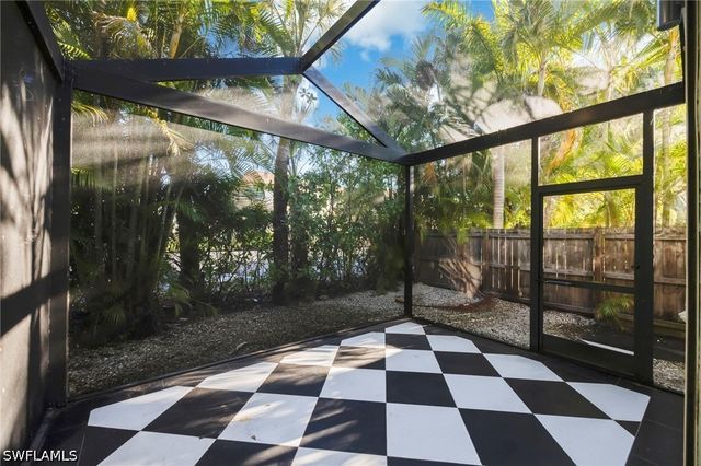 1225 Sandpiper ST, Naples, FL 34102