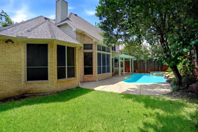 524 Sorenson Trail, Keller, TX 76248