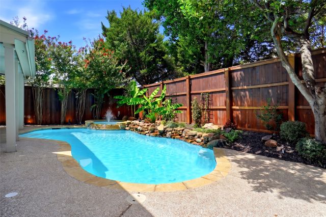 524 Sorenson Trail, Keller, TX 76248