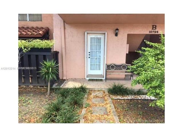 10794 N Kendall Dr B23, Miami, FL 33176