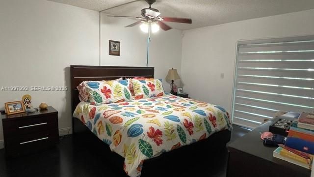 100 Lakeview Dr 103, Weston, FL 33326