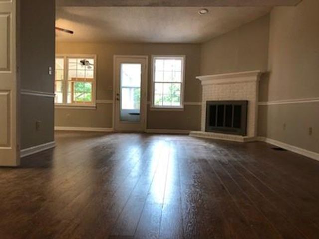 1135 Country Club Place NW, Kennesaw, GA 30144