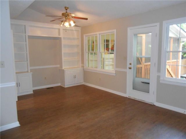 1135 Country Club Place NW, Kennesaw, GA 30144