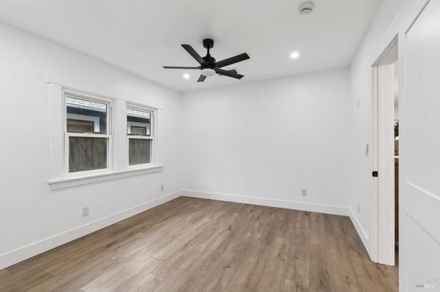 648 Pine St, Santa Rosa, CA 95404