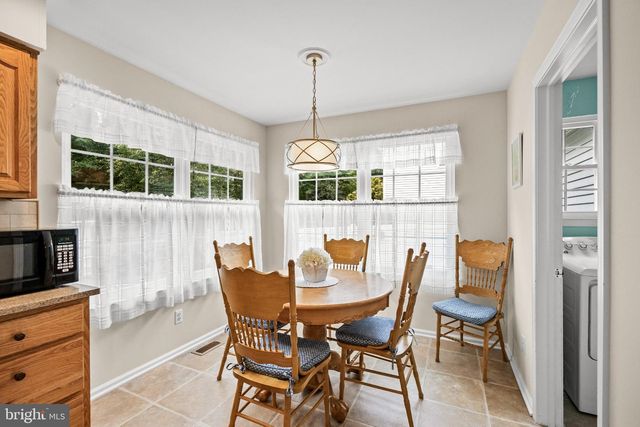 4 CLIFFORD LN, Marlton, NJ 08053