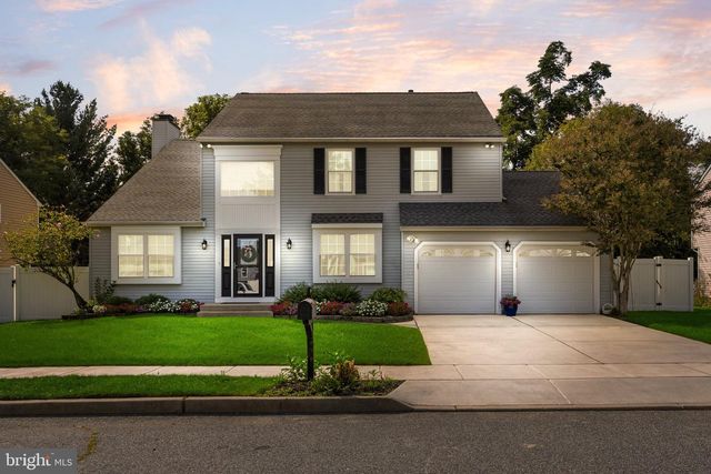 4 CLIFFORD LN, Marlton, NJ 08053