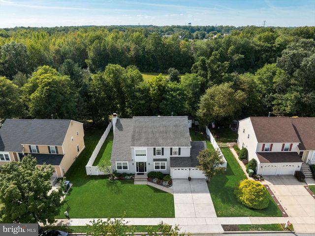 4 CLIFFORD LN, Marlton, NJ 08053
