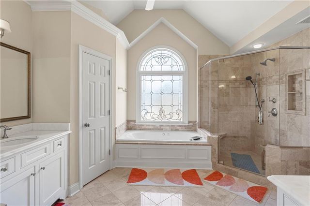 5685 Lake Manor Trace, Johns Creek, GA 30022