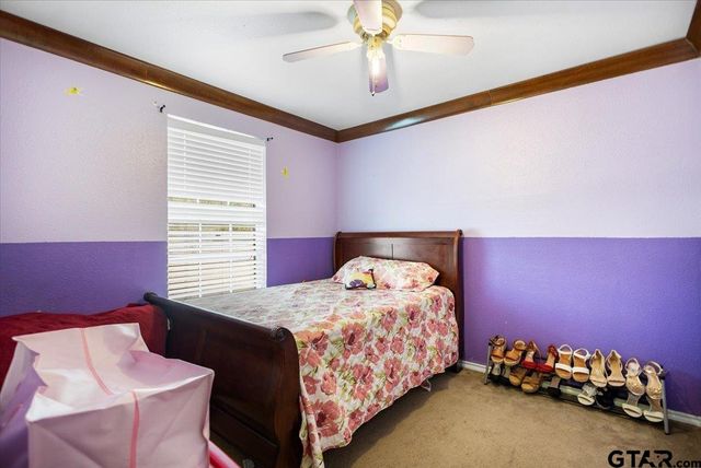 15389 Oaks West Dr, Tyler, TX 75704