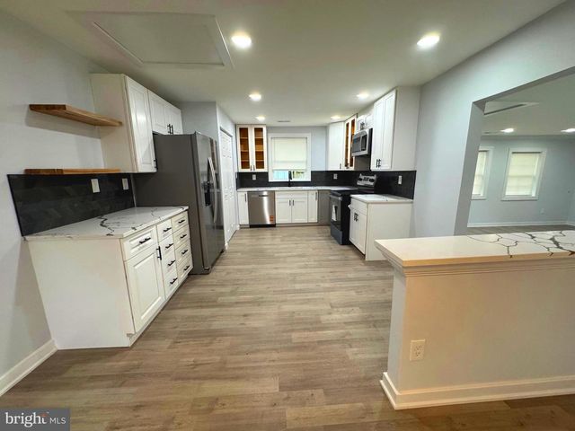 203 HENSON RD, Glen Burnie, MD 21060