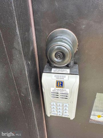 203 HENSON RD, Glen Burnie, MD 21060