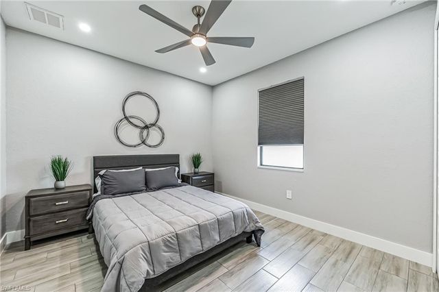 4618 Catalina LN, Bonita Springs, FL 34134