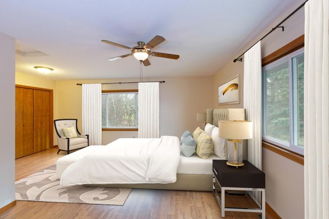 5986 Pheasant Drive, Shoreview, MN 55126