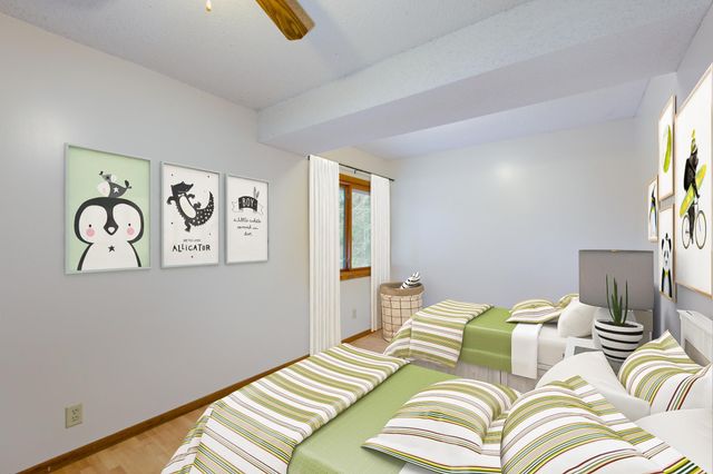 5986 Pheasant Drive, Shoreview, MN 55126