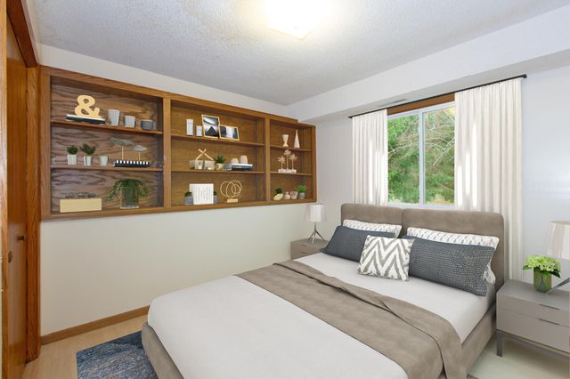 5986 Pheasant Drive, Shoreview, MN 55126