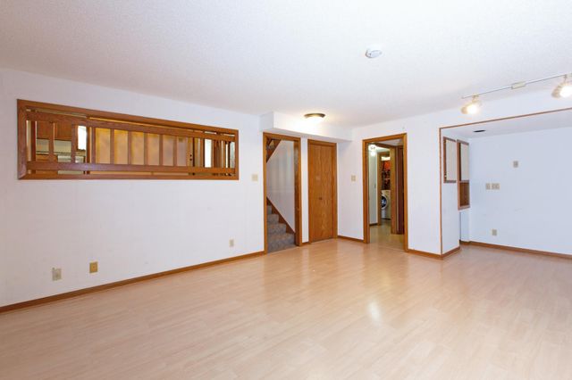 5986 Pheasant Drive, Shoreview, MN 55126