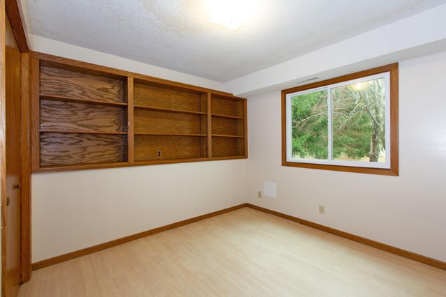 5986 Pheasant Drive, Shoreview, MN 55126