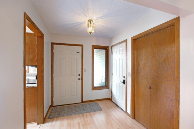 5986 Pheasant Drive, Shoreview, MN 55126