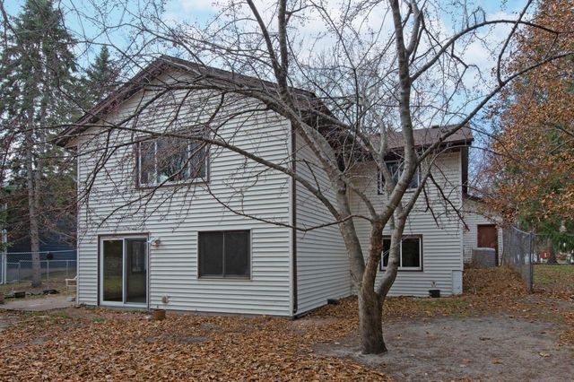 5986 Pheasant Drive, Shoreview, MN 55126