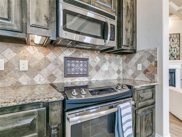 2101 NW 159th Terrace, Edmond, OK 73013