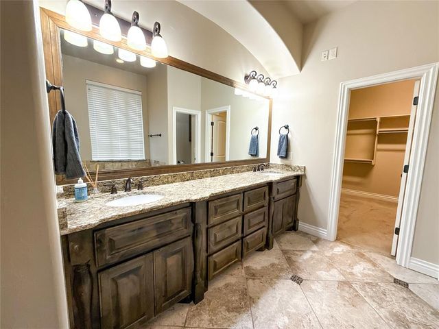 2101 NW 159th Terrace, Edmond, OK 73013