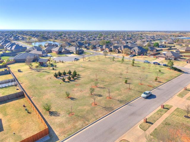 2101 NW 159th Terrace, Edmond, OK 73013