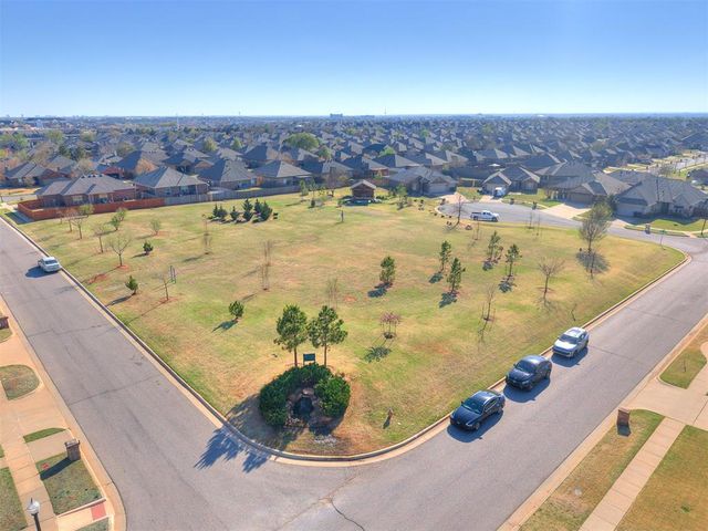 2101 NW 159th Terrace, Edmond, OK 73013