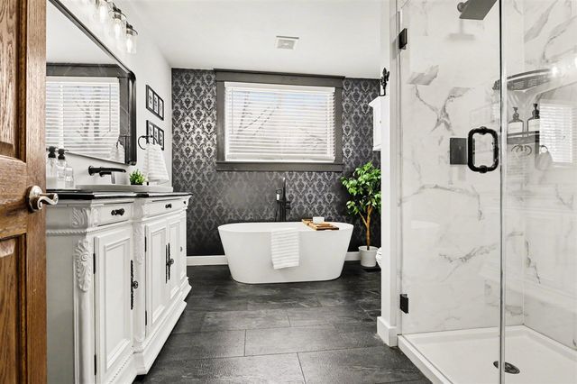 7884 Red Arrow Highway, Watervliet, MI 49098