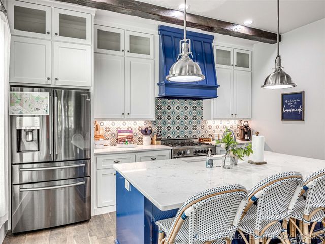 37 Redbud Street, Carlton Landing, OK 74432