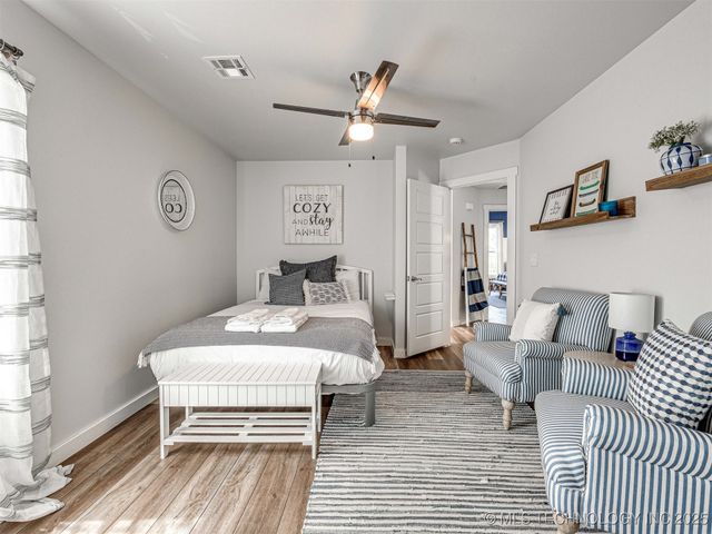 37 Redbud Street, Carlton Landing, OK 74432