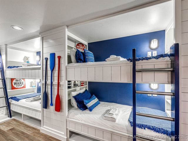 37 Redbud Street, Carlton Landing, OK 74432