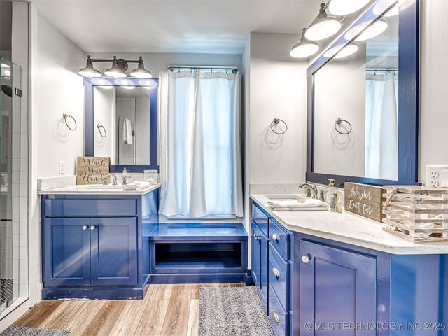 37 Redbud Street, Carlton Landing, OK 74432