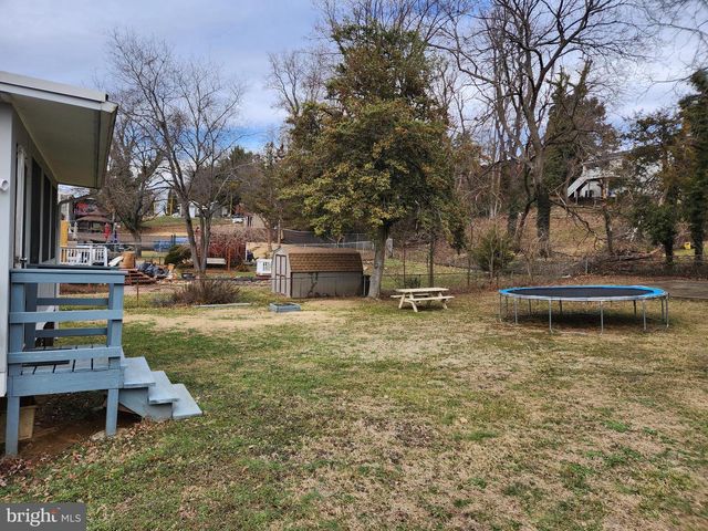 4504 HARGROVE RD, Temple Hills, MD 20748