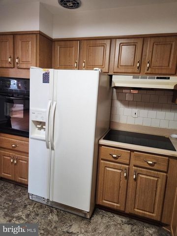 4504 HARGROVE RD, Temple Hills, MD 20748