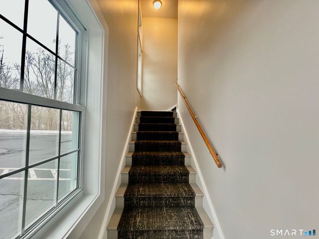 435 Foxon Road, North Branford, CT 06471