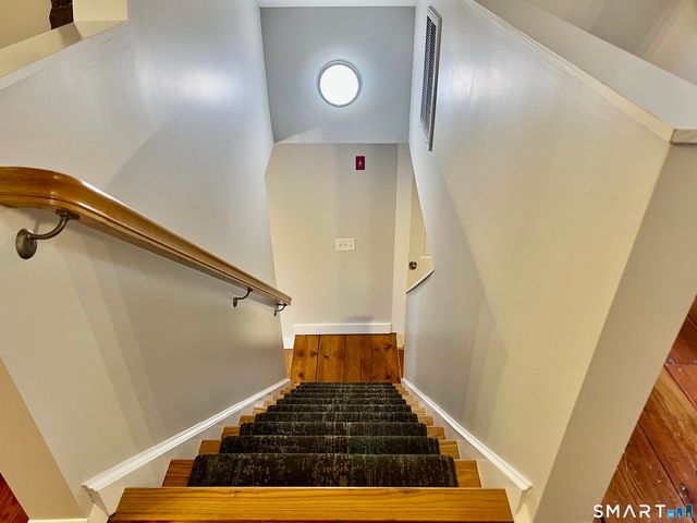 435 Foxon Road, North Branford, CT 06471