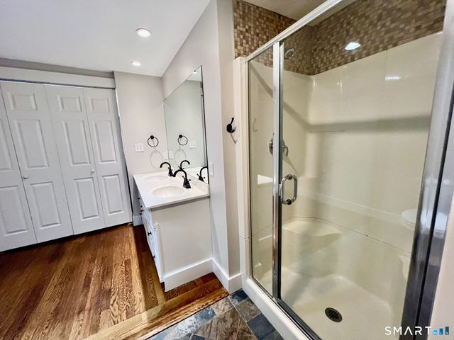 435 Foxon Road, North Branford, CT 06471