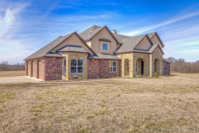 24138 S 4100 Road, Claremore, OK 74019