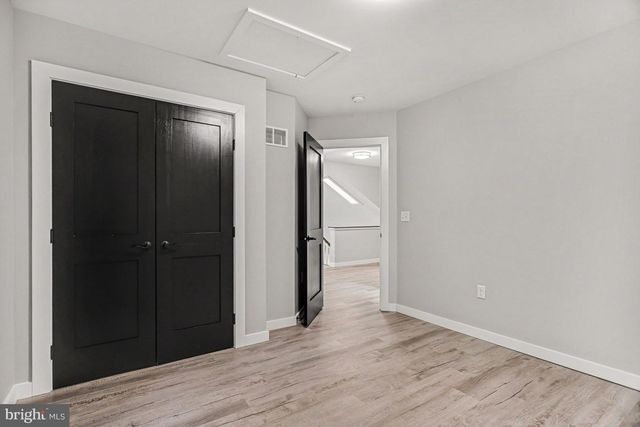 2808 SPRING VALLEY RD, Lancaster, PA 17601